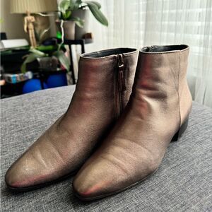 AQUATALIA Women’s Fuoco Weatherproof Leather Ankle Bootie Gold Size 37